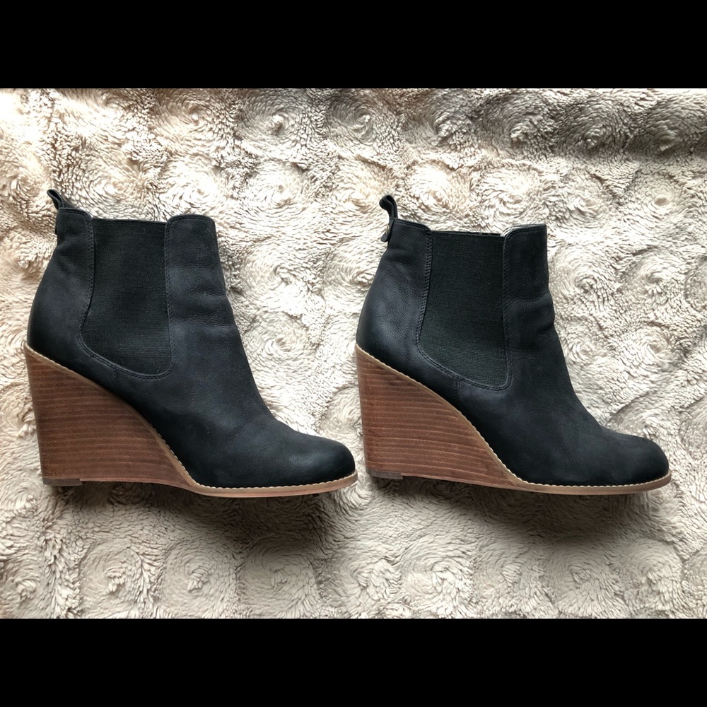 Nordstrom Hinge Booties